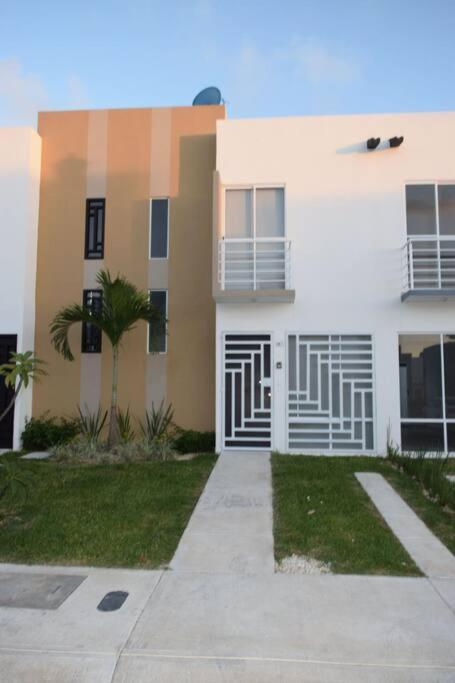 Casa Kuxtal Appartement Playa del Carmen Buitenkant foto